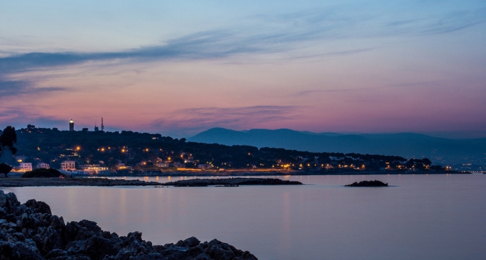 Antibes al tramonto