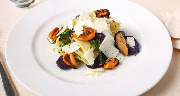 Paccheri in viola del Ristorante Guerrini di Milano