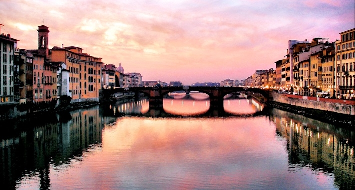 Ponte Vecchio al tramonto - Firenze