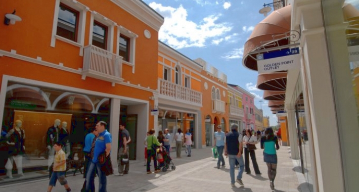 Palmanova Outlet Village