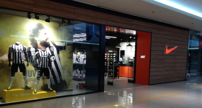 Nike store presso Valdichiana Outlet Village