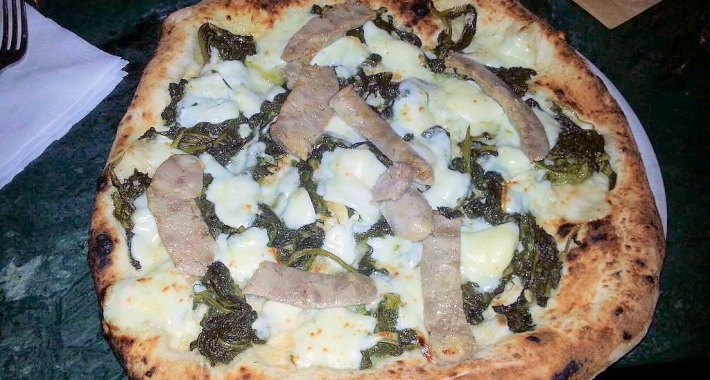 Pizza Salsiccia e Friarielli