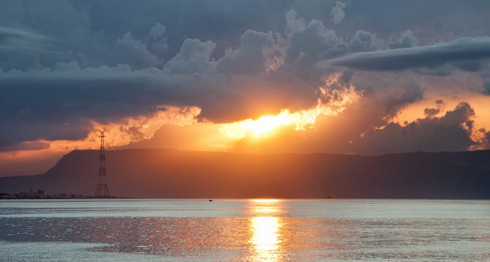 Messina all'alba