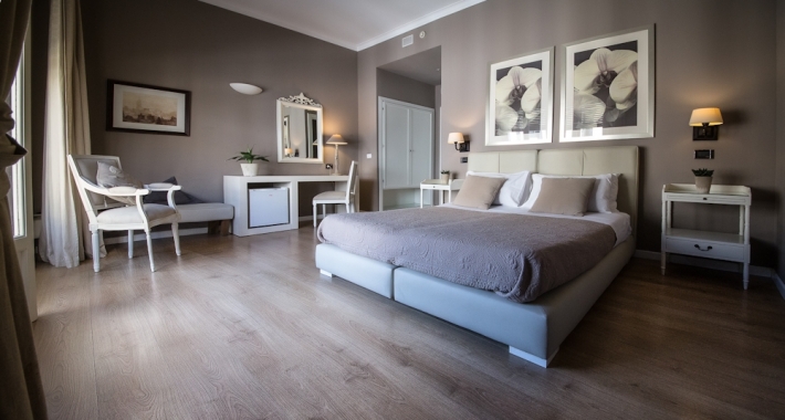 Maxim B&B