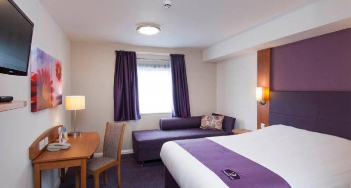 Premier Inn London Richmond Hotel