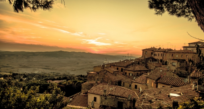 Tramonto su Volterra, Toscana