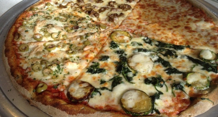 Pizza con farina di canapa