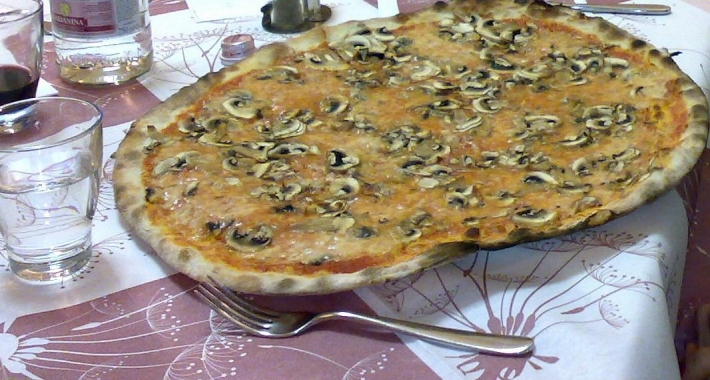 Pizza ai funghi 