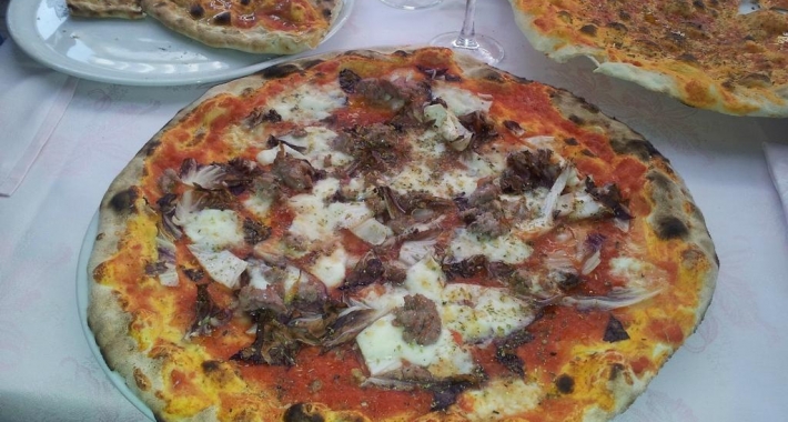 Pizza con funghi