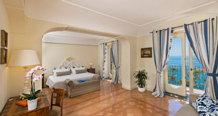 Hotel Punta Regina