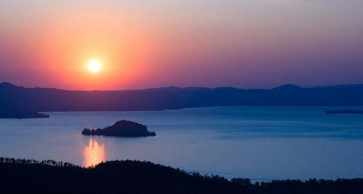 Tramonto sul Lago di Bolsena