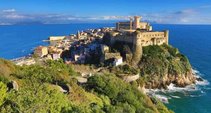 Castello Angioino-Aragonese 