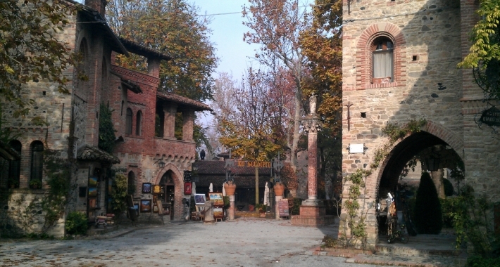 Grazzano Visconti - Borgo medievale