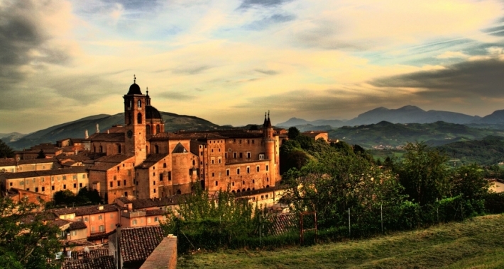 Tramonto ad Urbino
