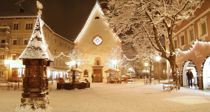 Piazza S.Antonio - Antoniusplatz Ortisei - St.Ulrich