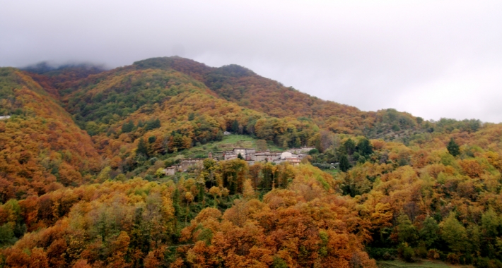 Villa Buona, un piccolo villaggio vicino a Pescaglia