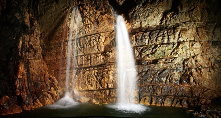 Sala della Cascata, Grotte di Stiffe