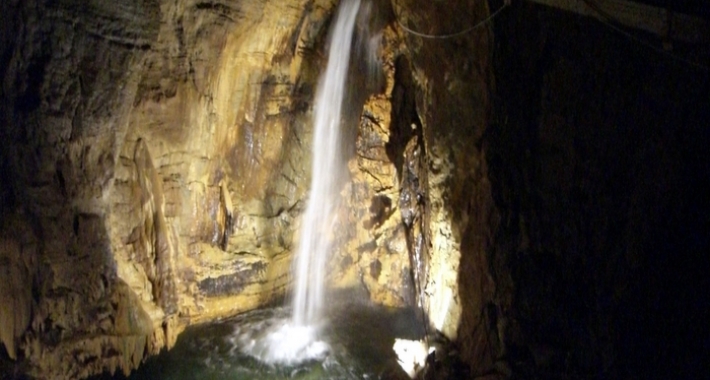 Grotte di Bossea