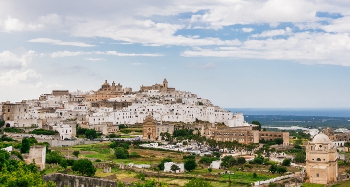 Ostuni da lontano